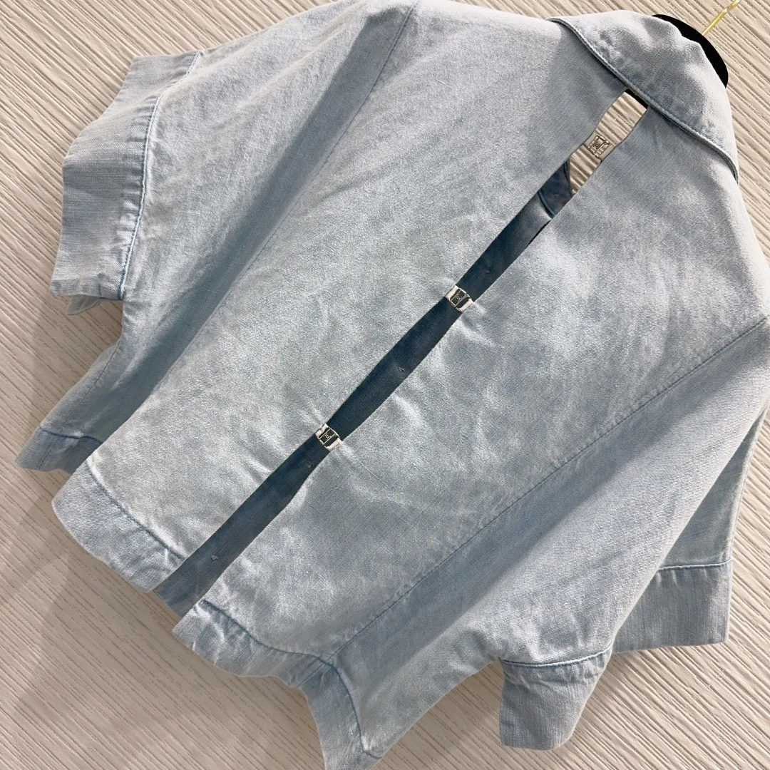 CHANEL Shirts Washed Denim S M L B65202608041951 - Image 8