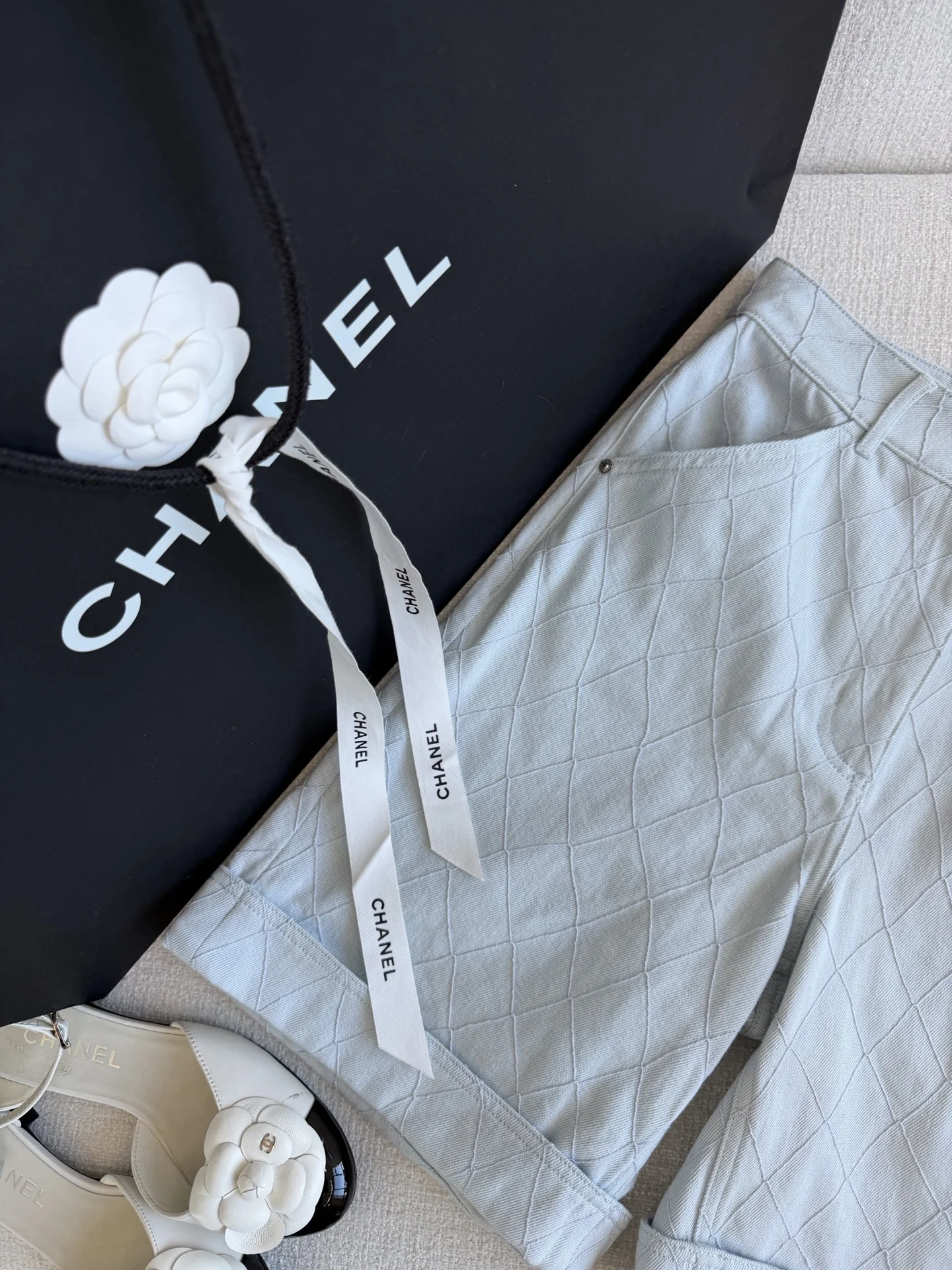 CHANEL Shorts Denim S-L C25202608042590 - Image 3