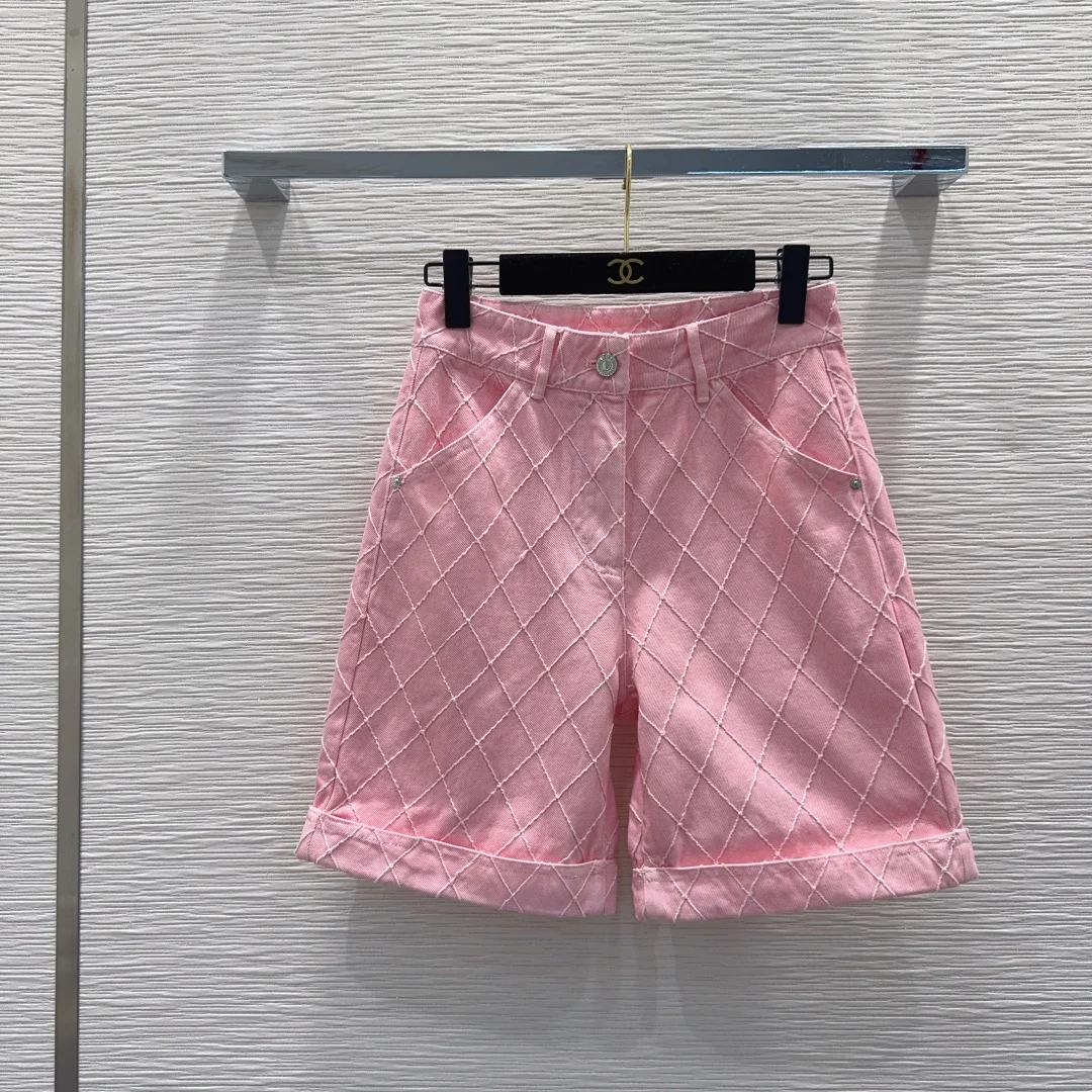 CHANEL Shorts Denim S M L B75202608041947