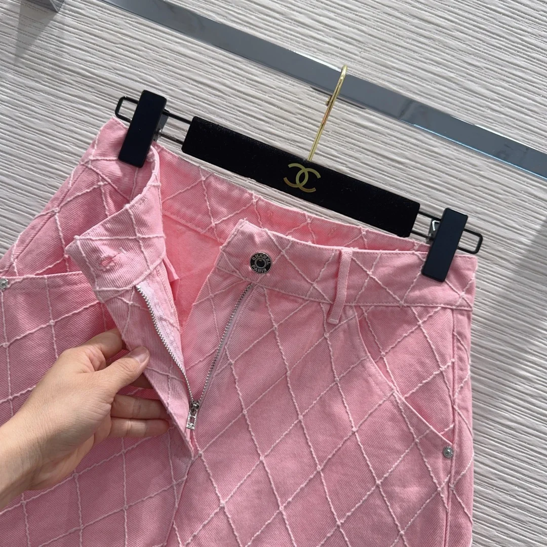 CHANEL Shorts Denim S M L B75202608041947 - Image 4