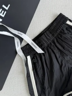 Alternative view of CHANEL Shorts Leather S-L C05202608042682
