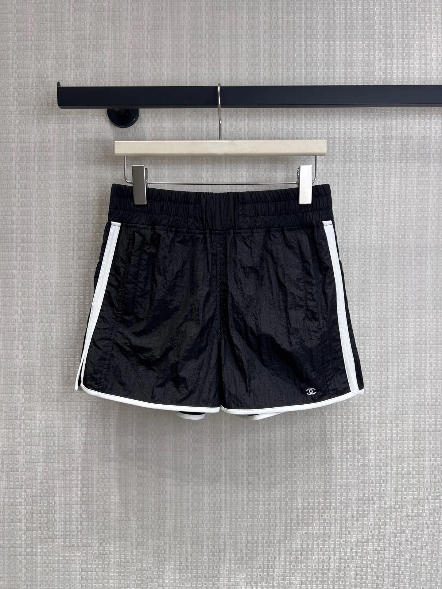 CHANEL Shorts S-L B55202608042805