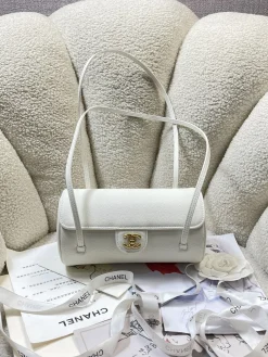 CHANEL Shoulder Bags Caviar Leather (White-Gold) One Size G00202608071636
