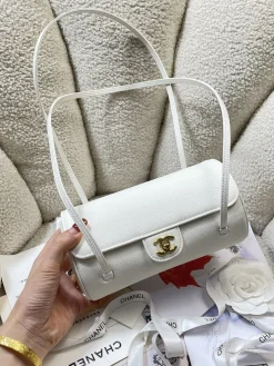 Alternative view of CHANEL Shoulder Bags Caviar Leather (White-Gold) One Size G00202608071636