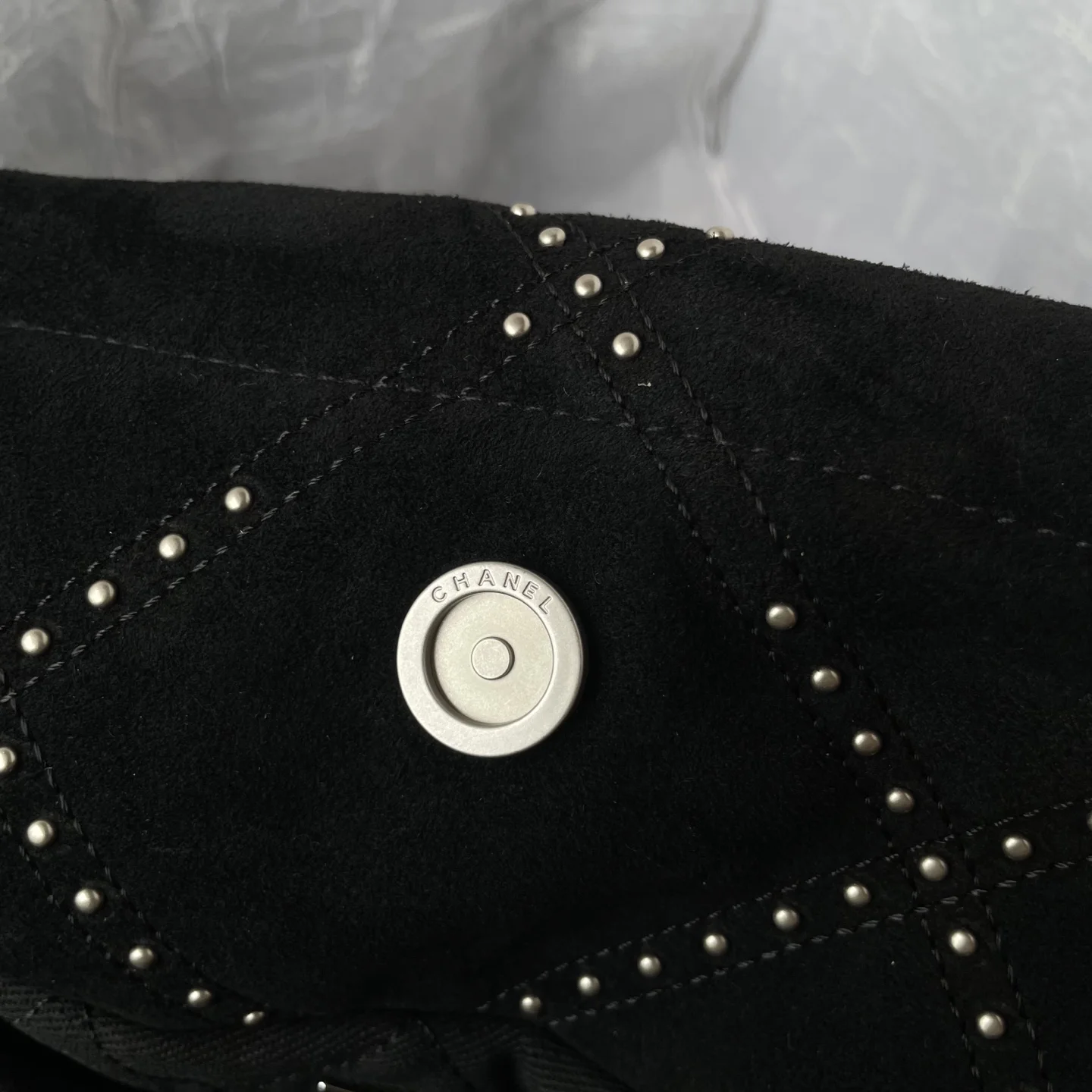 CHANEL Shoulder Bags Denim (Black-Silver) 35X37X7CM H50202608073161 - Image 9