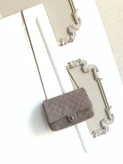 CHANEL Shoulder Bags Suede Leather (Taupe-Gold) 18X26X7CM G20202608073276