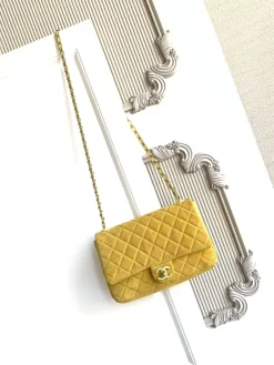 CHANEL Shoulder Bags Suede Leather (Yellow-Gold) 18X26X7CM G20202608073280