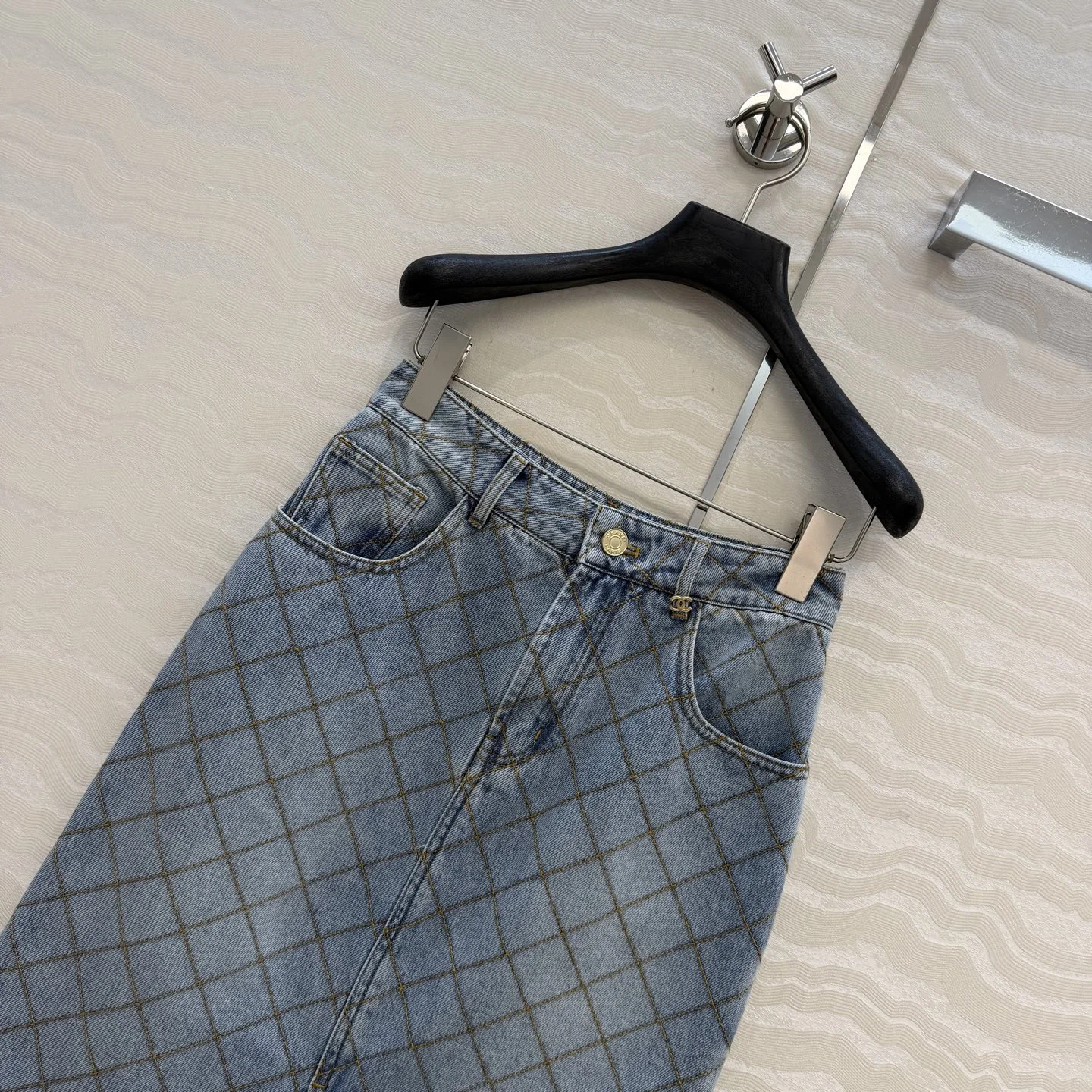 CHANEL Skirts Denim 36-40 B80202608040347 - Image 2