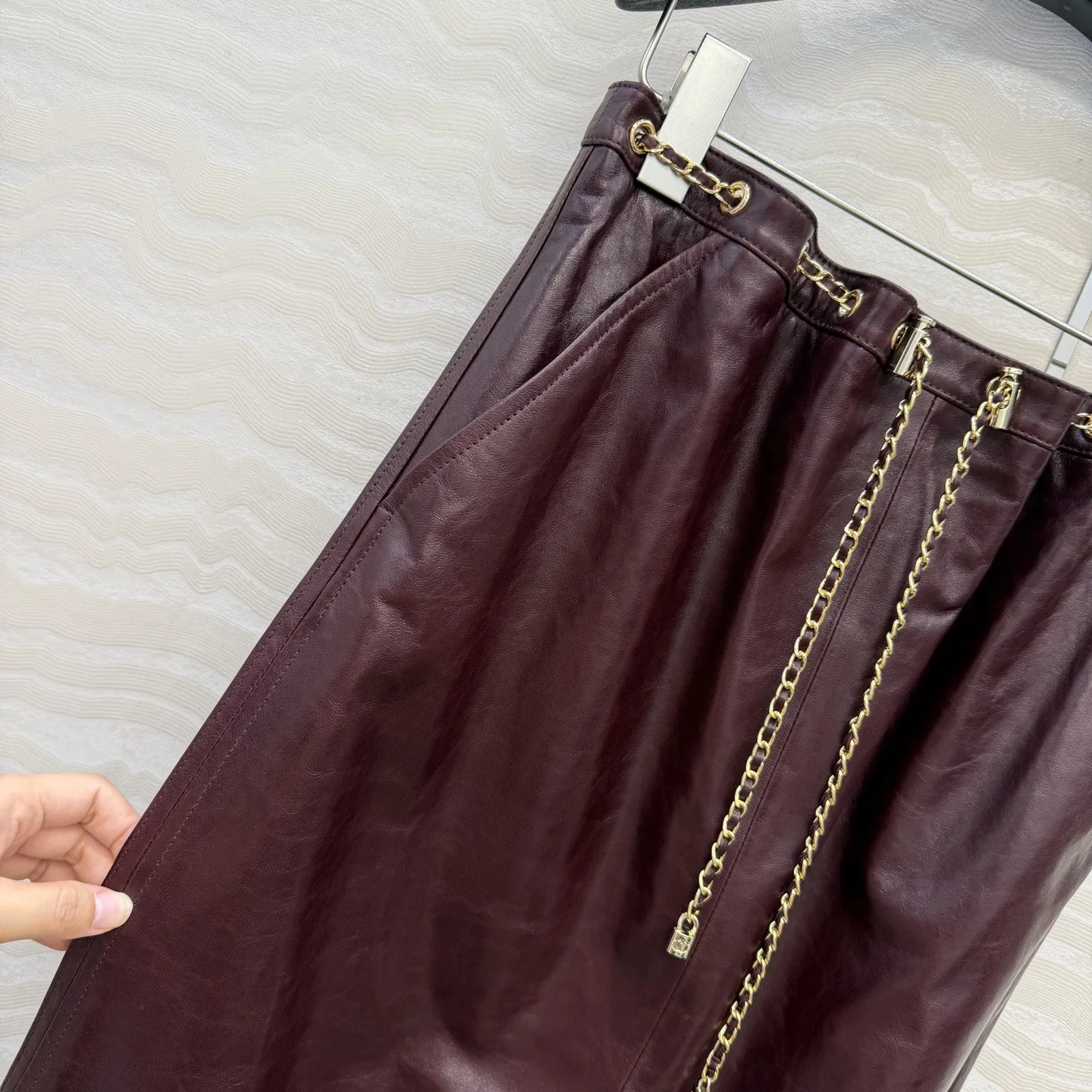 CHANEL Skirts Lamb Leather 36-40 H6202608041724 - Image 4