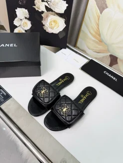 Alternative view of CHANEL Slides EU35-43 A50202608031056