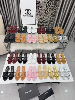 CHANEL Slides EU35-43 A70202608031028
