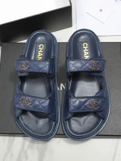 Alternative view of CHANEL Slides Leather & Sheepskin EU35-40 B20202608031511