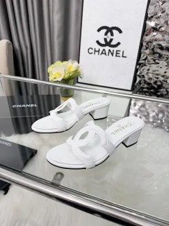 CHANEL Slides Rubber EU35-43 A70202608031023