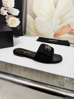 CHANEL Slides Rubber & Leather EU35-43 A50202608031053