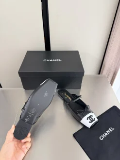 Alternative view of CHANEL Slippers Lamb Leather EU35-41 C00202608032776