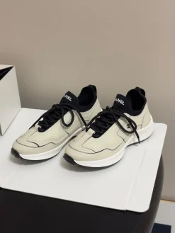 Alternative view of CHANEL Sneakers Calf Leather & Suede EU35-39 C90202608032367