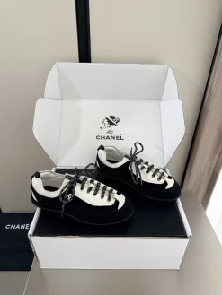 Alternative view of CHANEL Sneakers Calfskin Leather EU35-42 B80202608032770