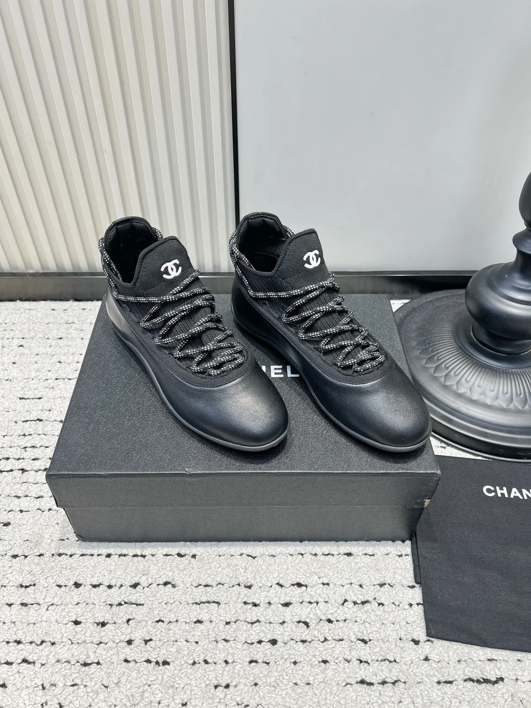 CHANEL Sneakers Lamb Leather EU35-39 B80202608030321 - Image 3