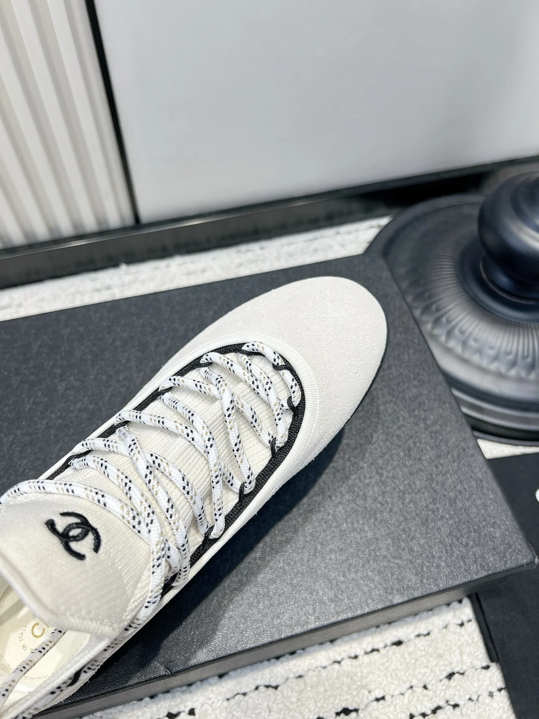 CHANEL Sneakers Lambskin Leather EU35-39 B80202608030320 - Image 8