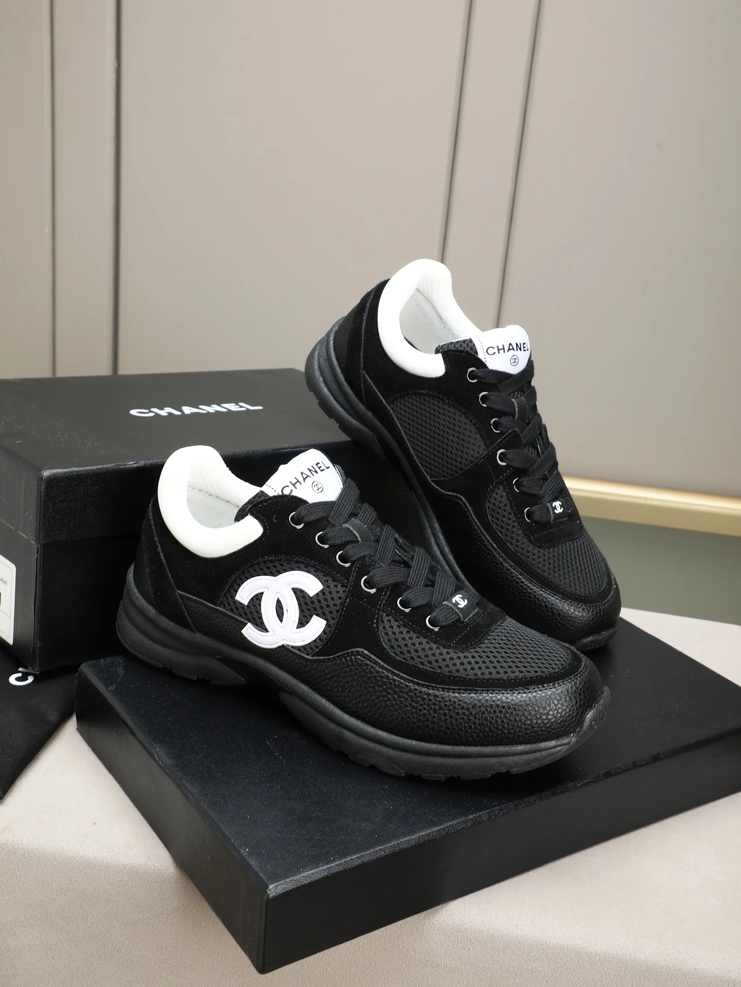 CHANEL Sneakers Leather EU36-44 B80202608032184 - Image 4