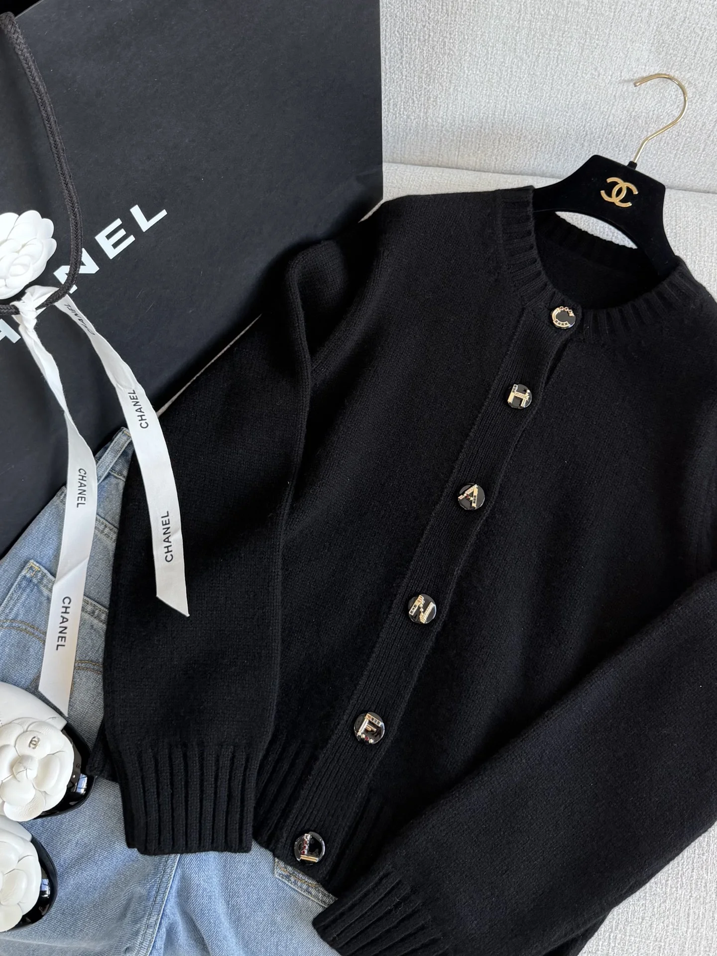 CHANEL Sweaters Cashmere S-L C75202608042592
