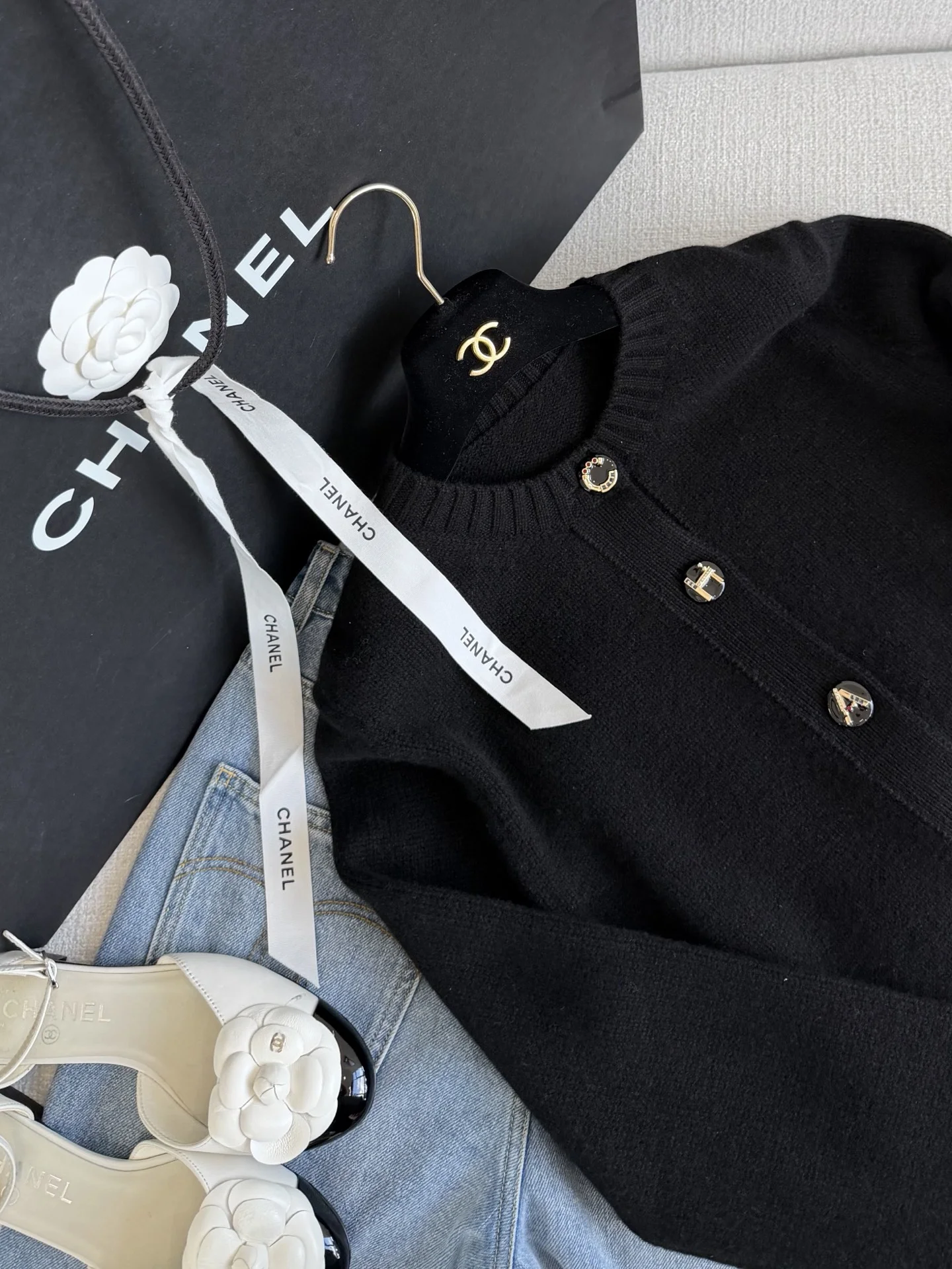 CHANEL Sweaters Cashmere S-L C75202608042592 - Image 2