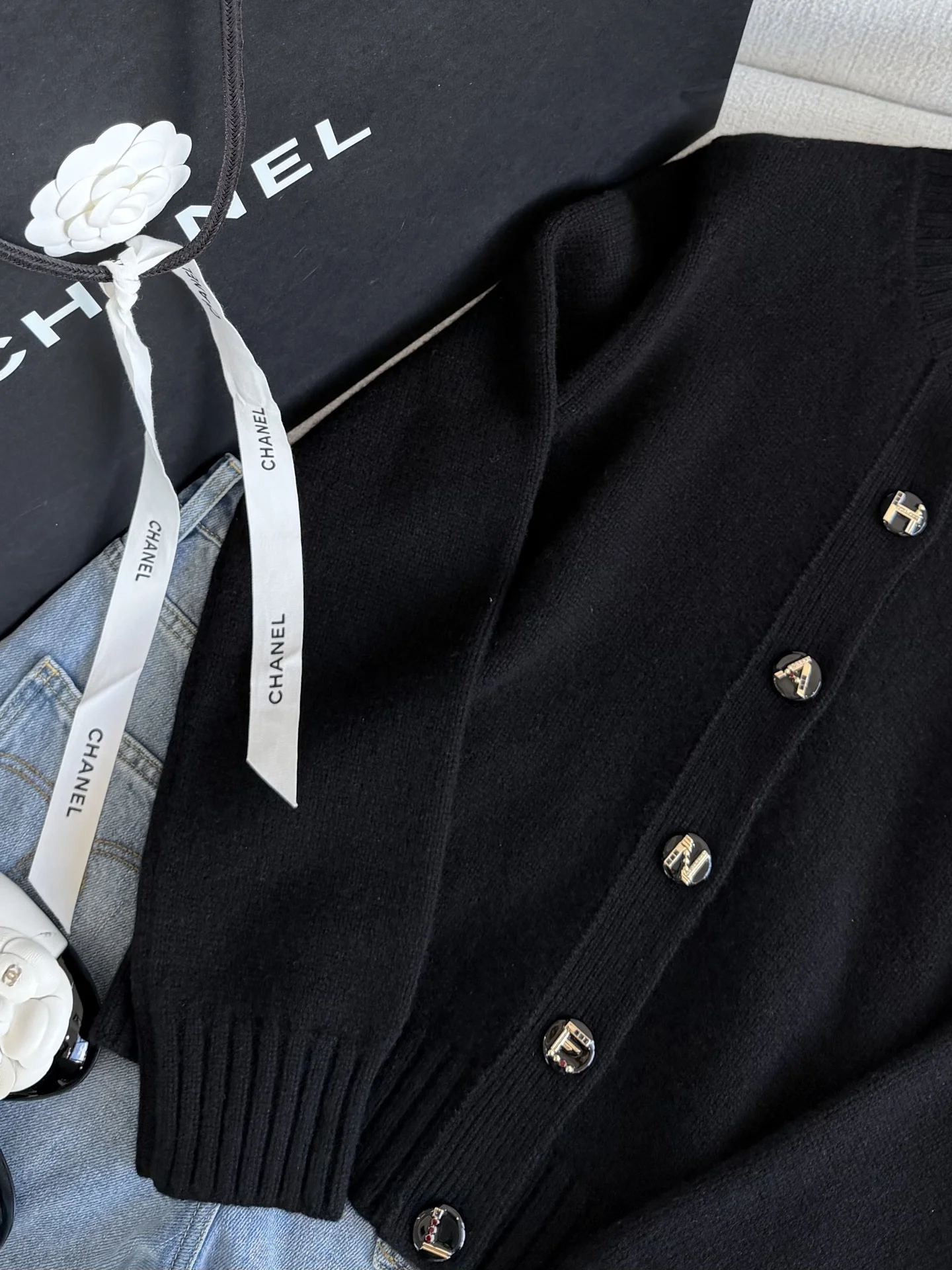 CHANEL Sweaters Cashmere S-L C75202608042592 - Image 3