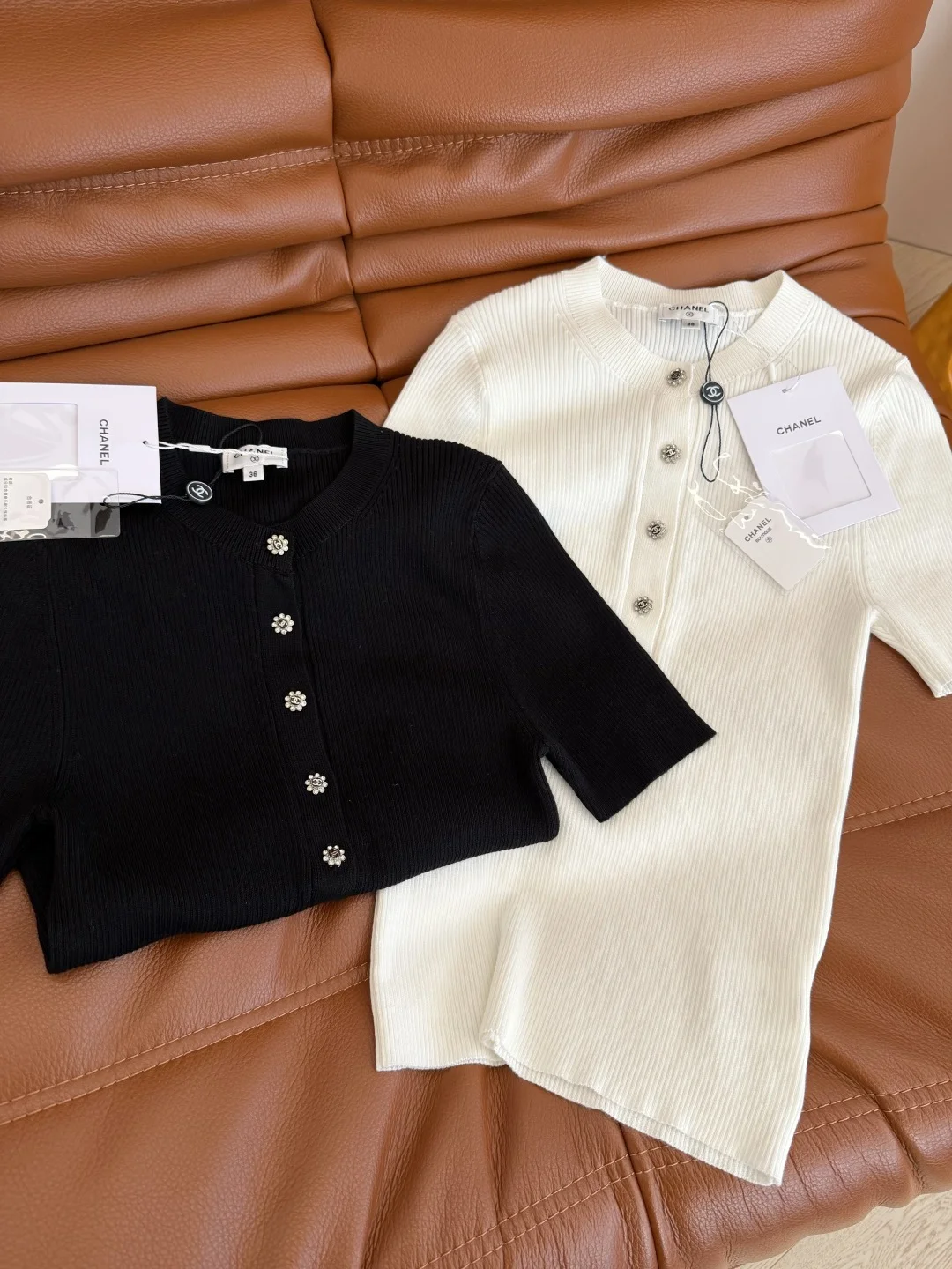 CHANEL Sweaters Knit S-L B15202608042432 - Image 2