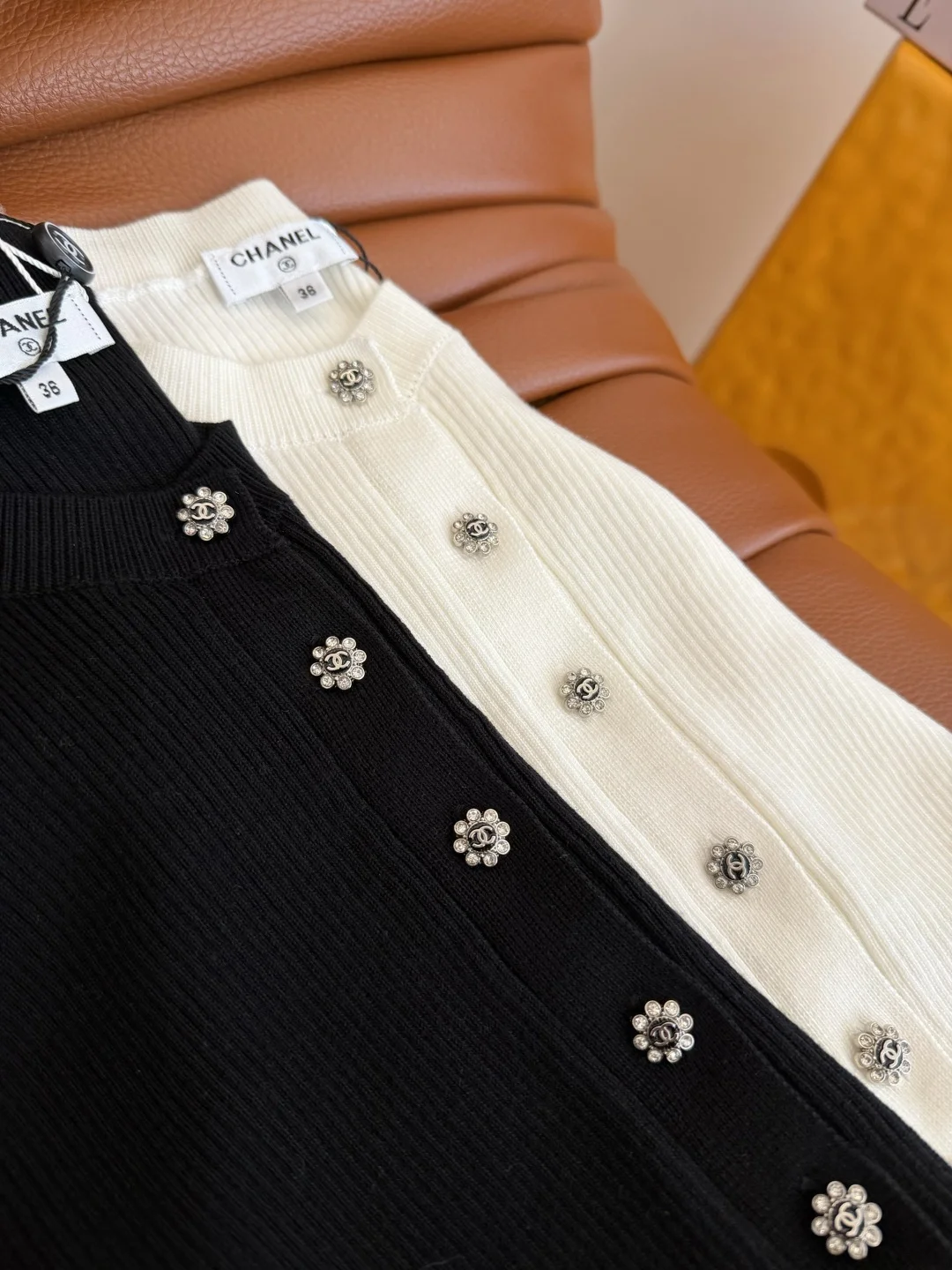CHANEL Sweaters Knit S-L B15202608042432 - Image 4