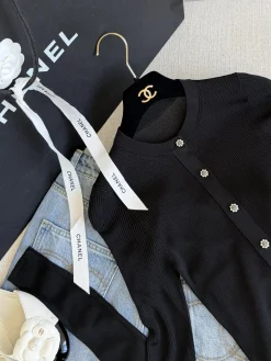 Alternative view of CHANEL Sweaters Ribbed Knit S-L B95202608042594