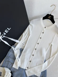 Alternative view of CHANEL Sweaters S-L B95202608042595