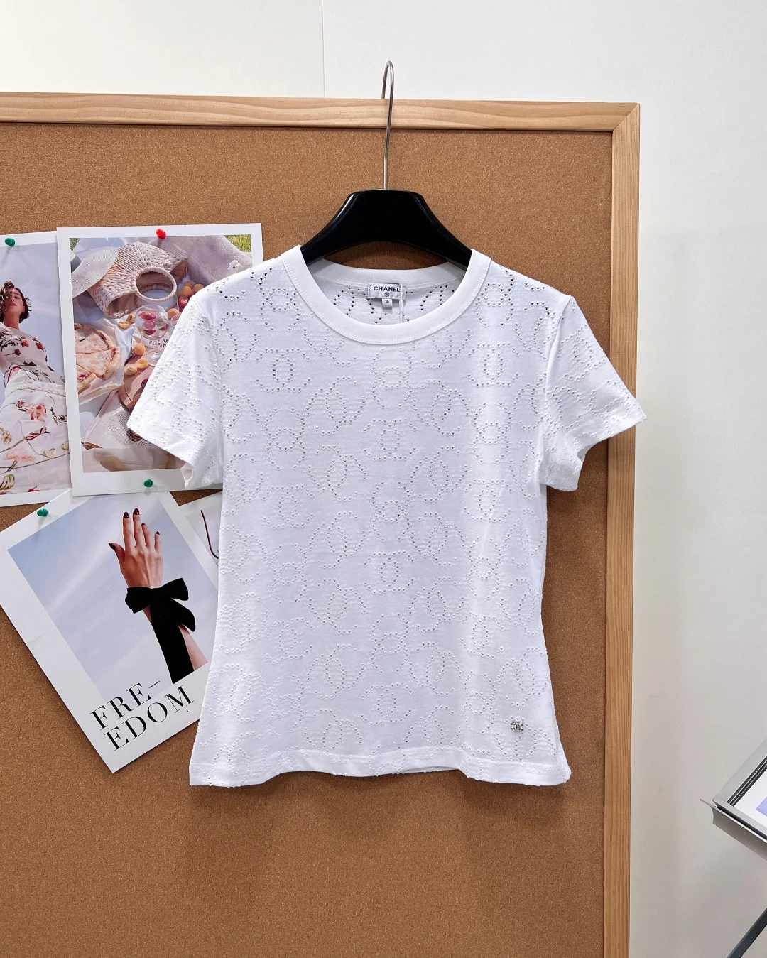 CHANEL T-shirts Jacquard Knit S-L A75202608040152
