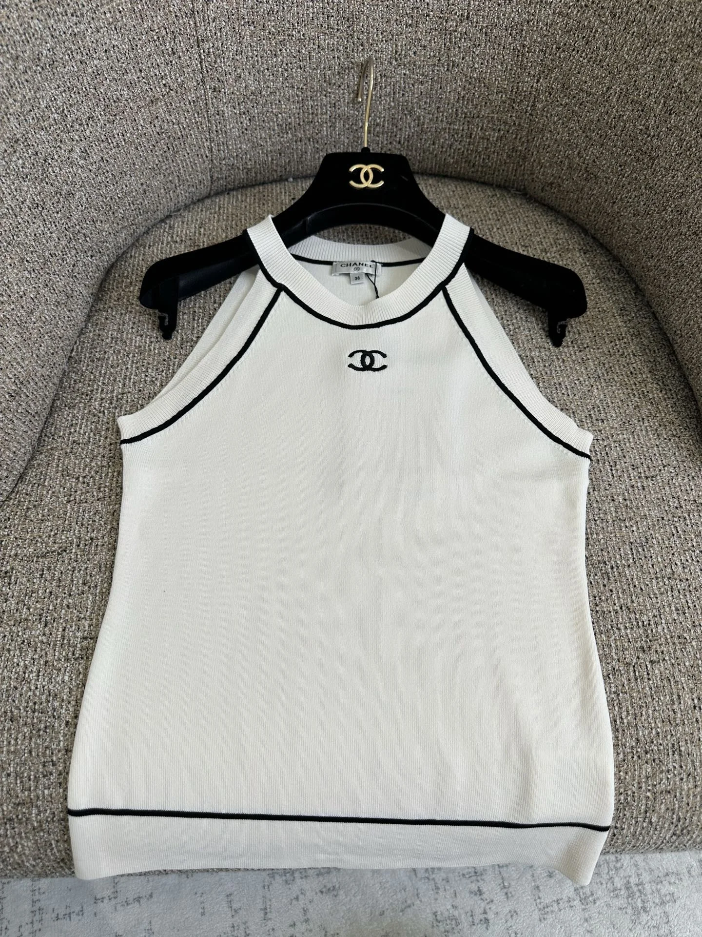 CHANEL T-shirts Knit S-M-L A65202608040372 - Image 5
