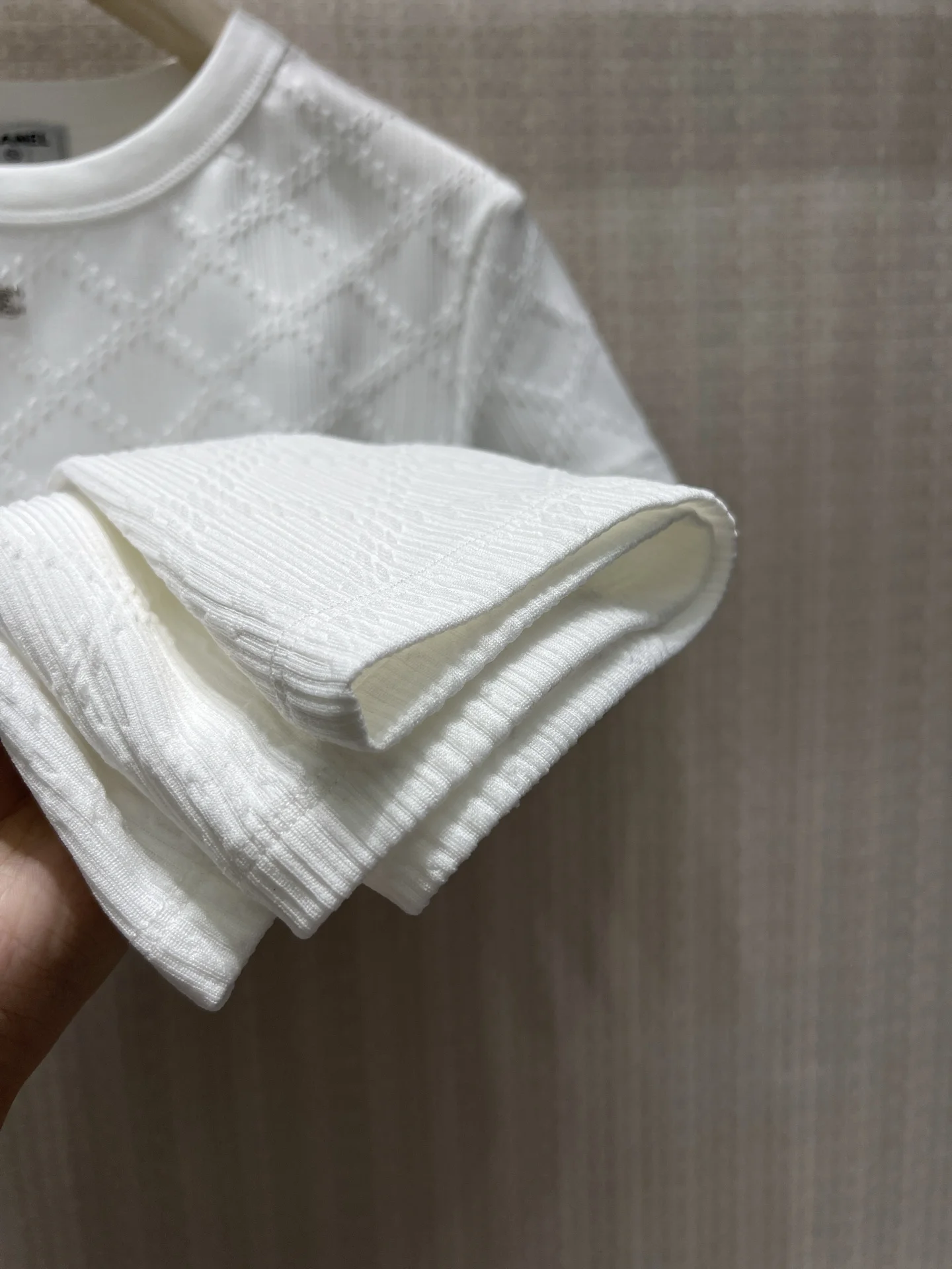 CHANEL T-shirts Stretch Knit 36-40 B05202608041555 - Image 8