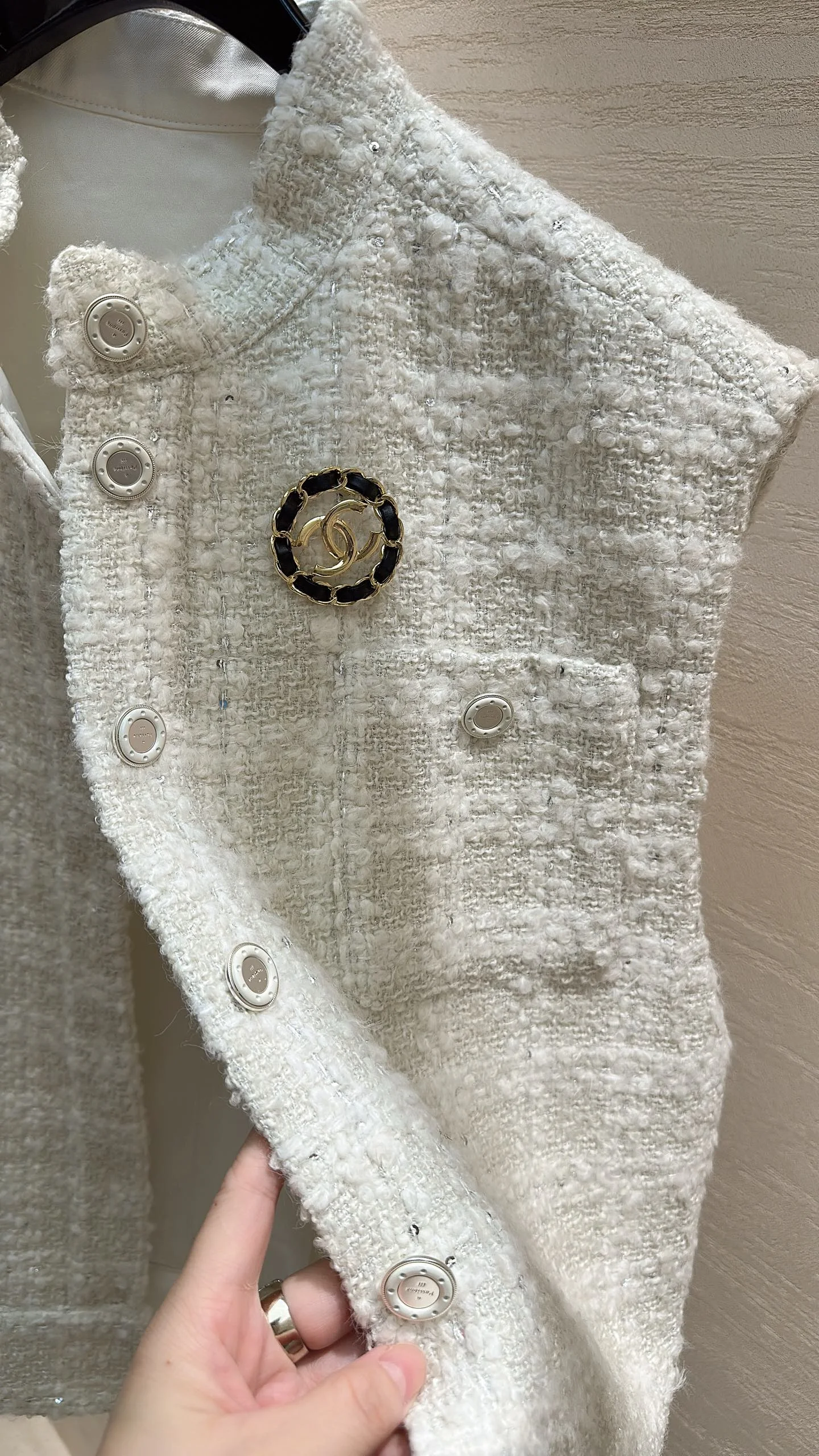 CHANEL T-shirts Tweed S-XL C10202608040388 - Image 2