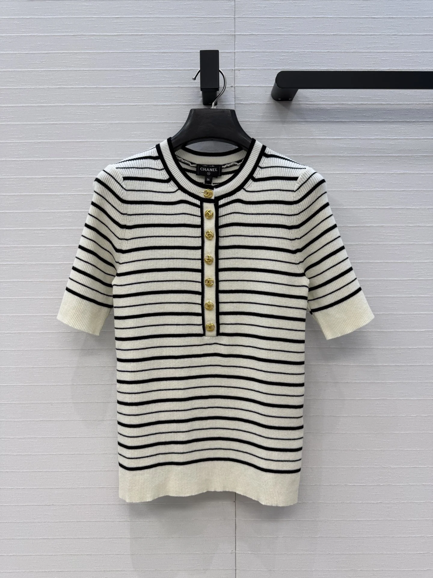 CHANEL T-shirts Yarn 36-40 B60202608041682