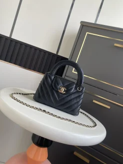 CHANEL Top Handle Bags Caviar Leather (Black-Gold) 13X19X7CM F00202608072089