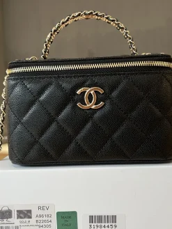 Alternative view of CHANEL Top Handle Bags Caviar Leather (Black-Gold) 17CM E90202608073100