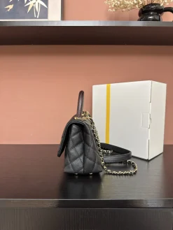 Alternative view of CHANEL Top Handle Bags Caviar Leather (Black-Gold) 19X14X9CM F20202608072564