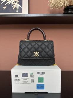 CHANEL Top Handle Bags Caviar Leather (Black-Gold) 19X14X9CM F20202608072569