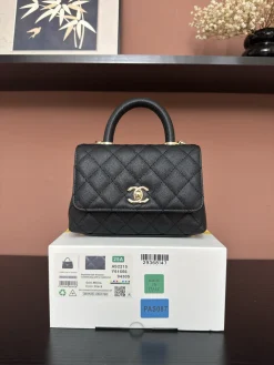CHANEL Top Handle Bags Caviar Leather (Black-Gold) 19X14X9CM F20202608072572