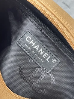 Alternative view of CHANEL Top Handle Bags Caviar Leather (Camel-Black) 22X9X12CM G10202608071681
