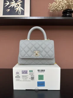 CHANEL Top Handle Bags Caviar Leather (Gray-Gold) 19X14X9CM F20202608072568