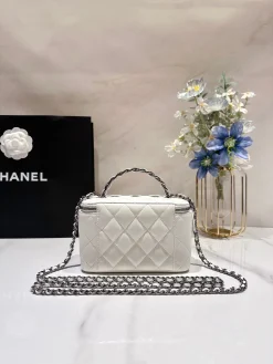 Alternative view of CHANEL Top Handle Bags Grained Leather (White-Silver) 17X10X8CM E80202608073003