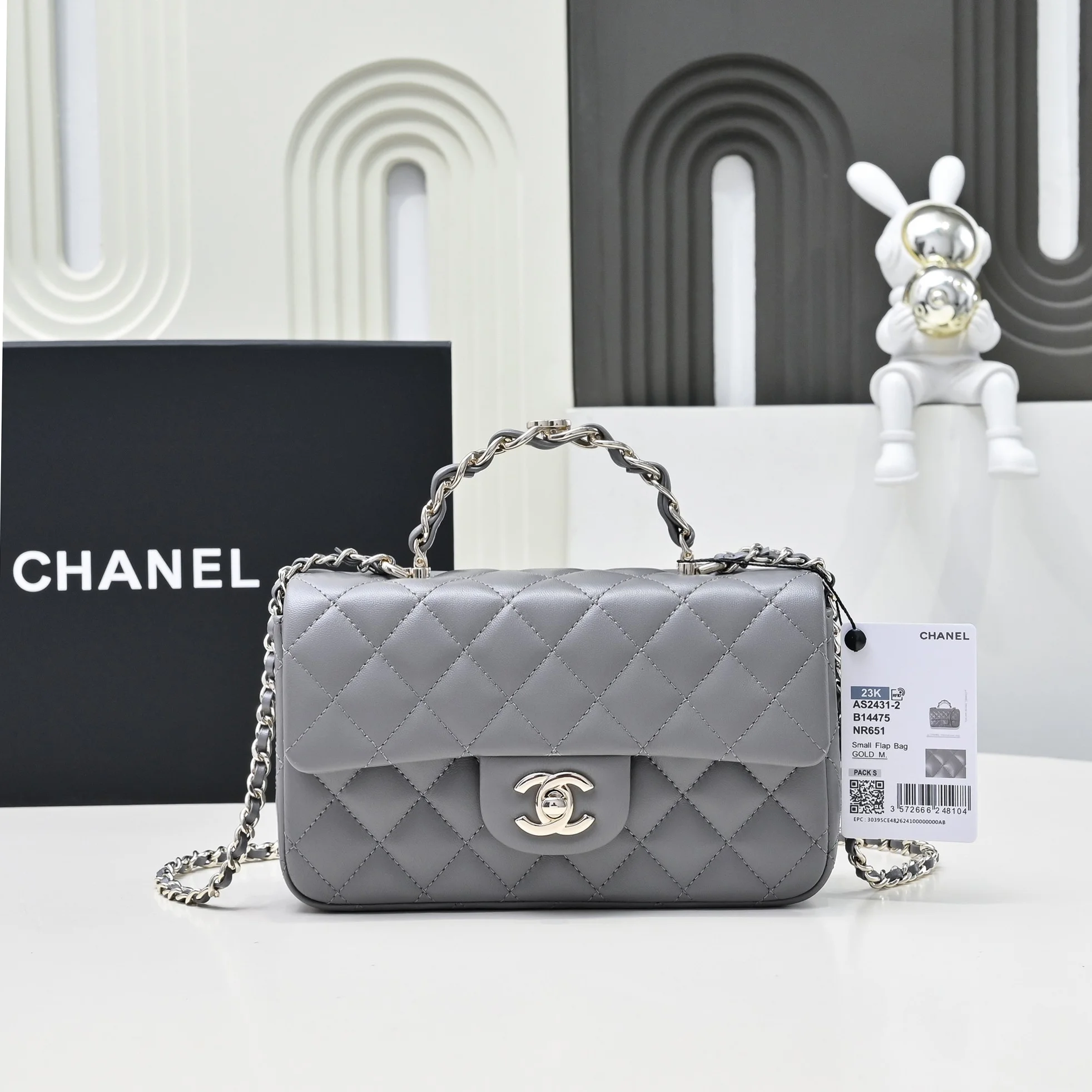 CHANEL Top Handle Bags Lamb Leather (Grey-Silver) 20X12X6CM G00202608072804