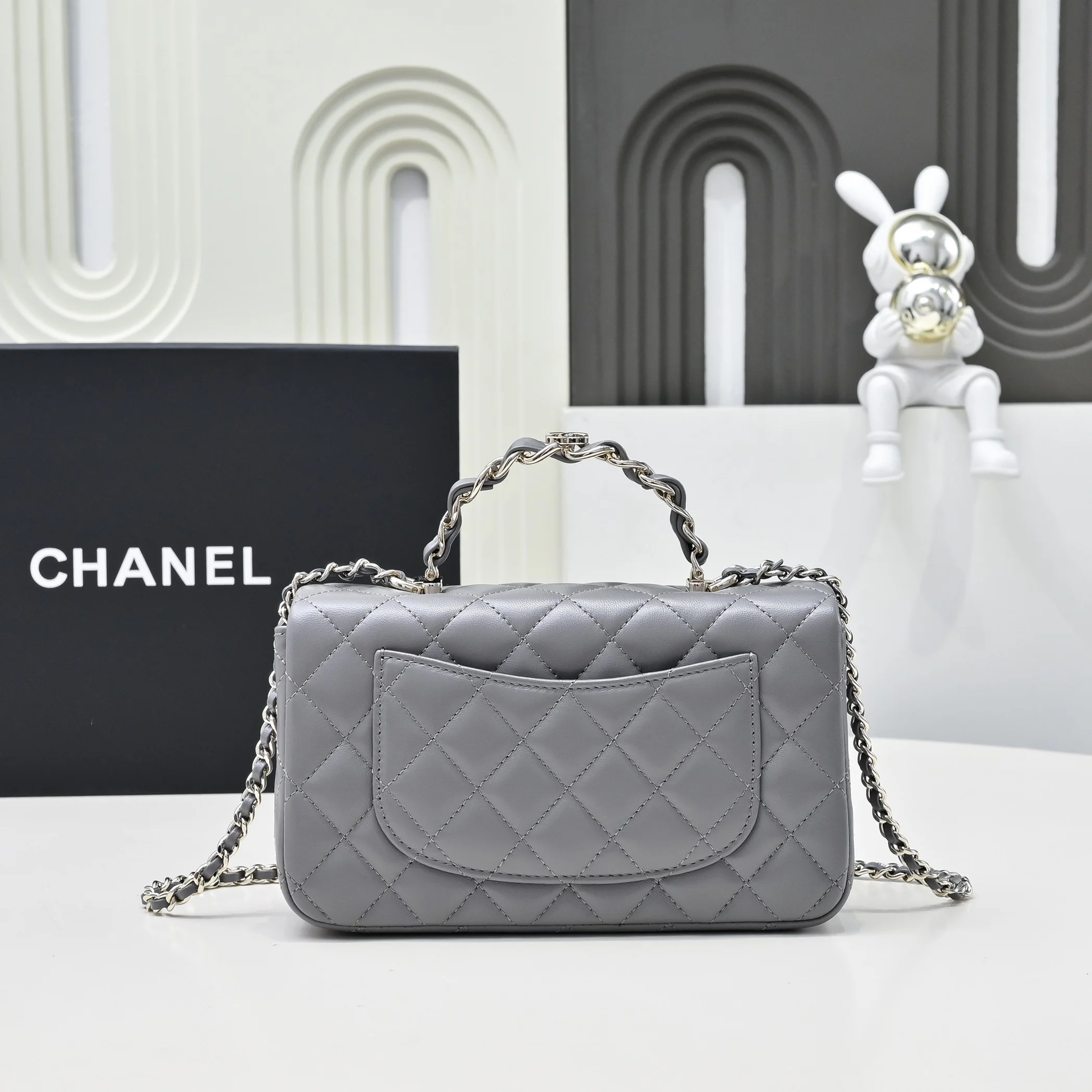 CHANEL Top Handle Bags Lamb Leather (Grey-Silver) 20X12X6CM G00202608072804 - Image 2