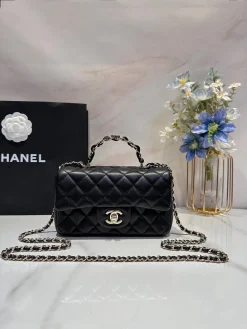 CHANEL Top Handle Bags Lambskin (Black-Gold) 20X13X9CM G00202608072805