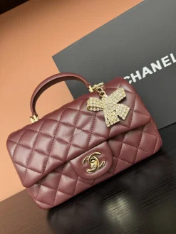 CHANEL Top Handle Bags Lambskin (Burgundy-Gold) 20X12X6CM F00202608073258