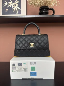 CHANEL Top Handle Bags Pebbled Leather (Black-Gold) 24X14X10CM F50202608072546