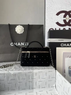 CHANEL Top Handle Bags Velvet Diamond (Black-Gold) 14X19X5CM F00202608072137
